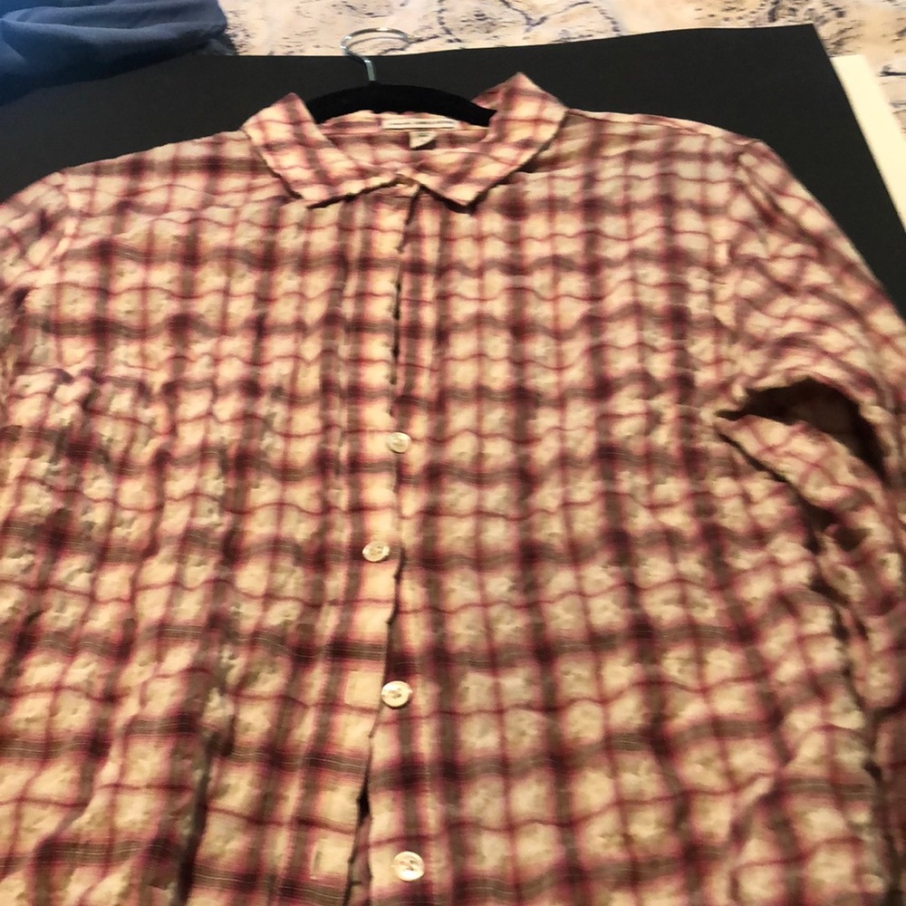 Pink red and white pattern James perse blouse